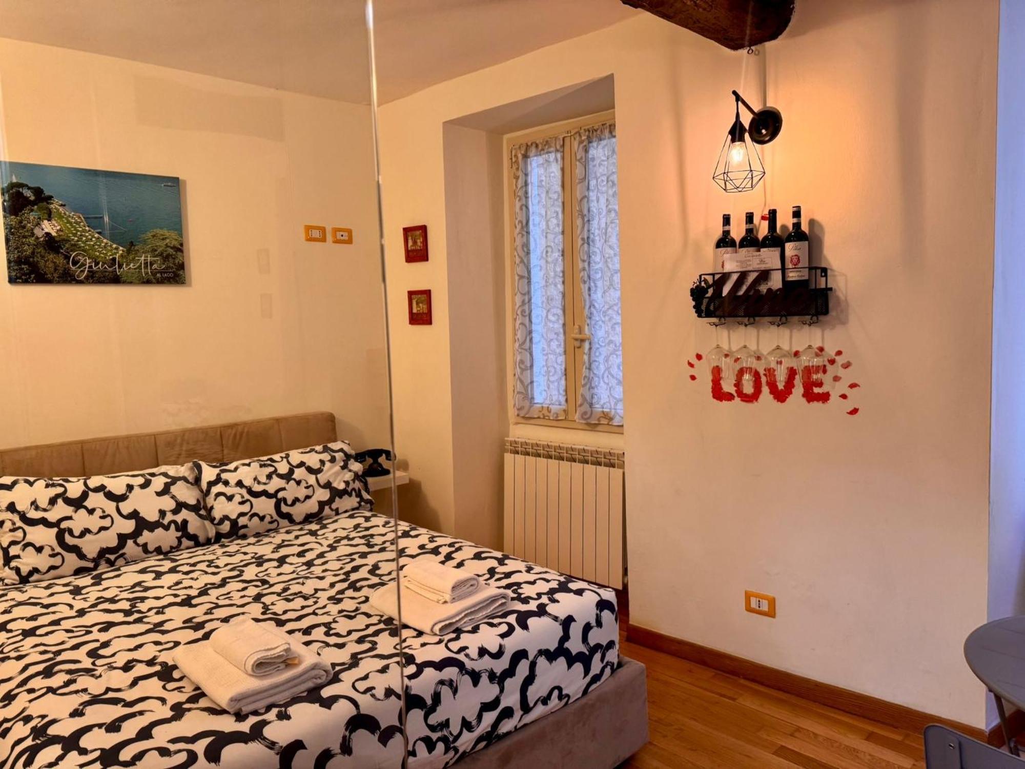 Casa Romantica Sul Lago Di Como Blevio Eksteriør billede